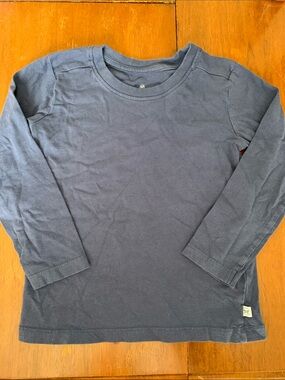 🍊5/$25 The Honest Company Organic Navy Long-Sleeve Tee size 3T
